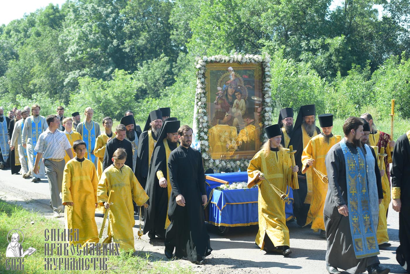 0038_0329_great ukrainian procession with the prayer for peace and unity of ukraine