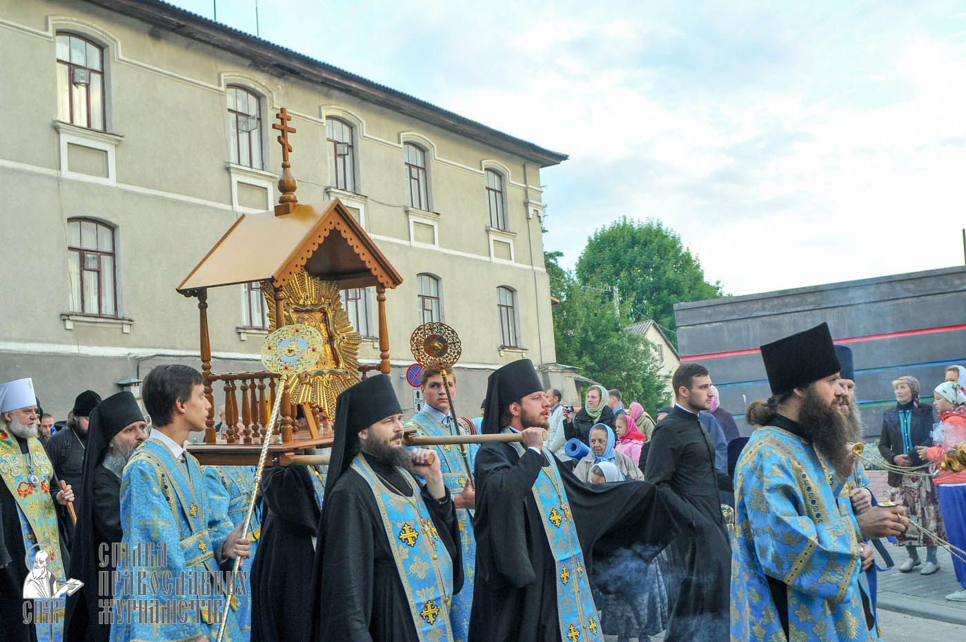 easter_procession_ukraine_an_0023