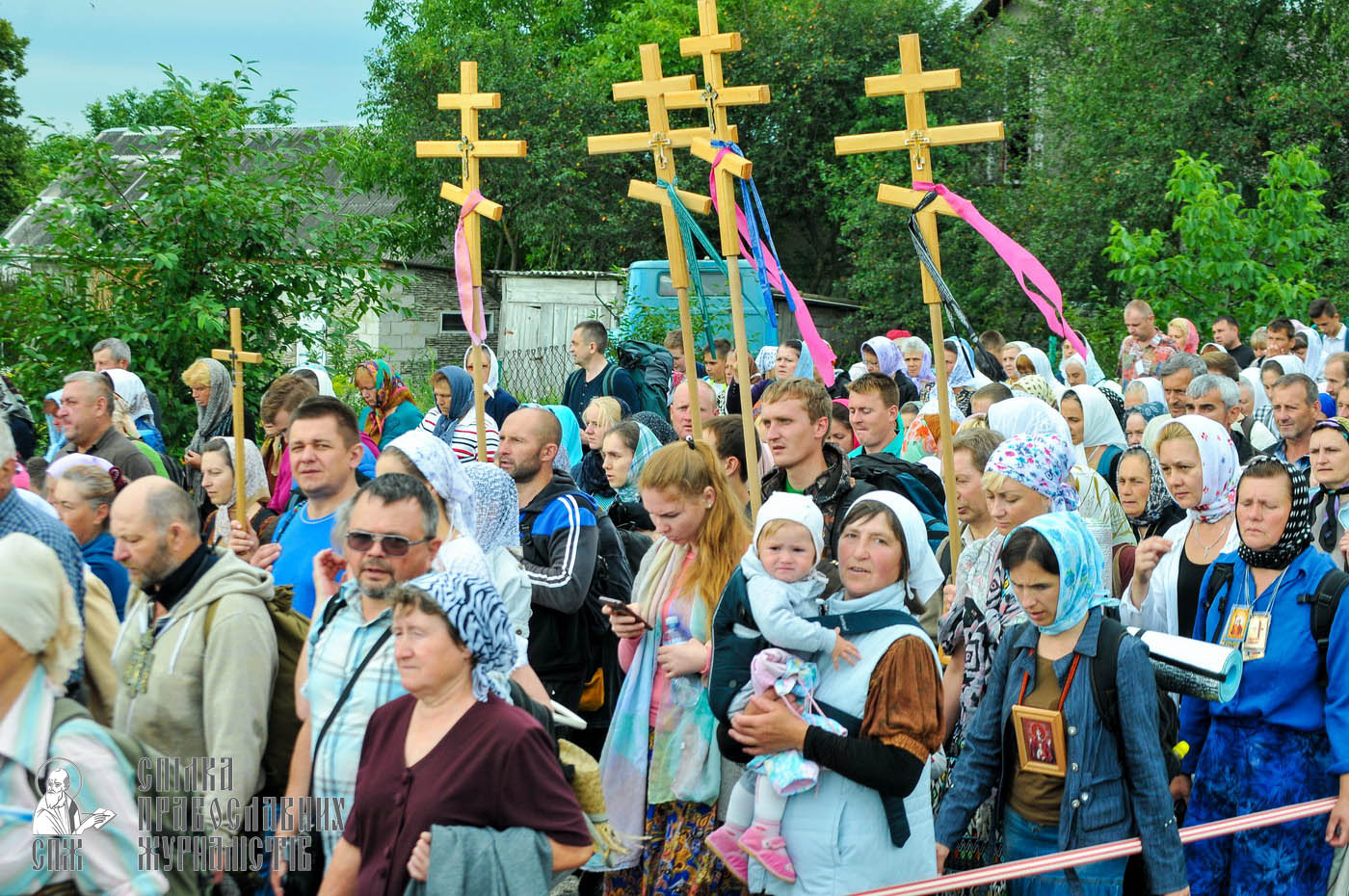 easter_procession_ukraine_an_0103