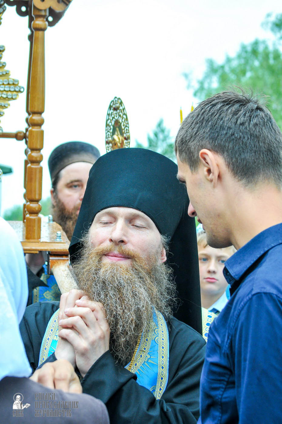 easter_procession_ukraine_an_0117