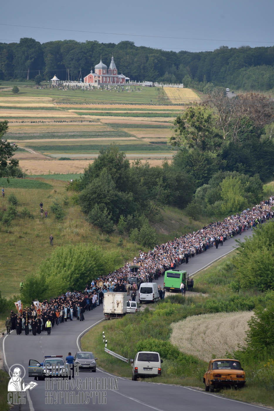 easter_procession_ukraine_pochaev_0287