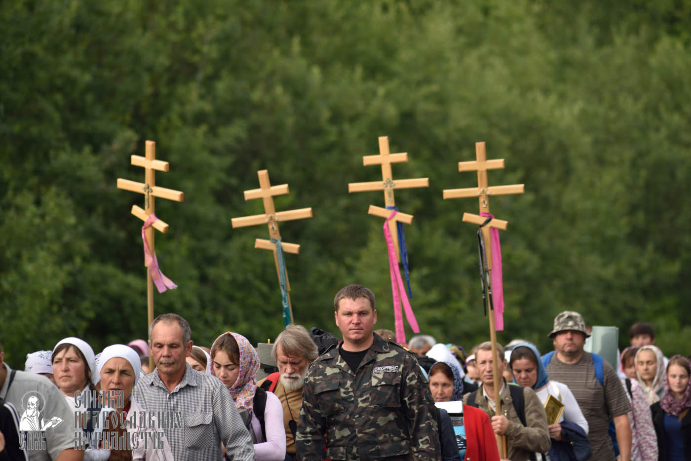 easter_procession_ukraine_pochaev_0301