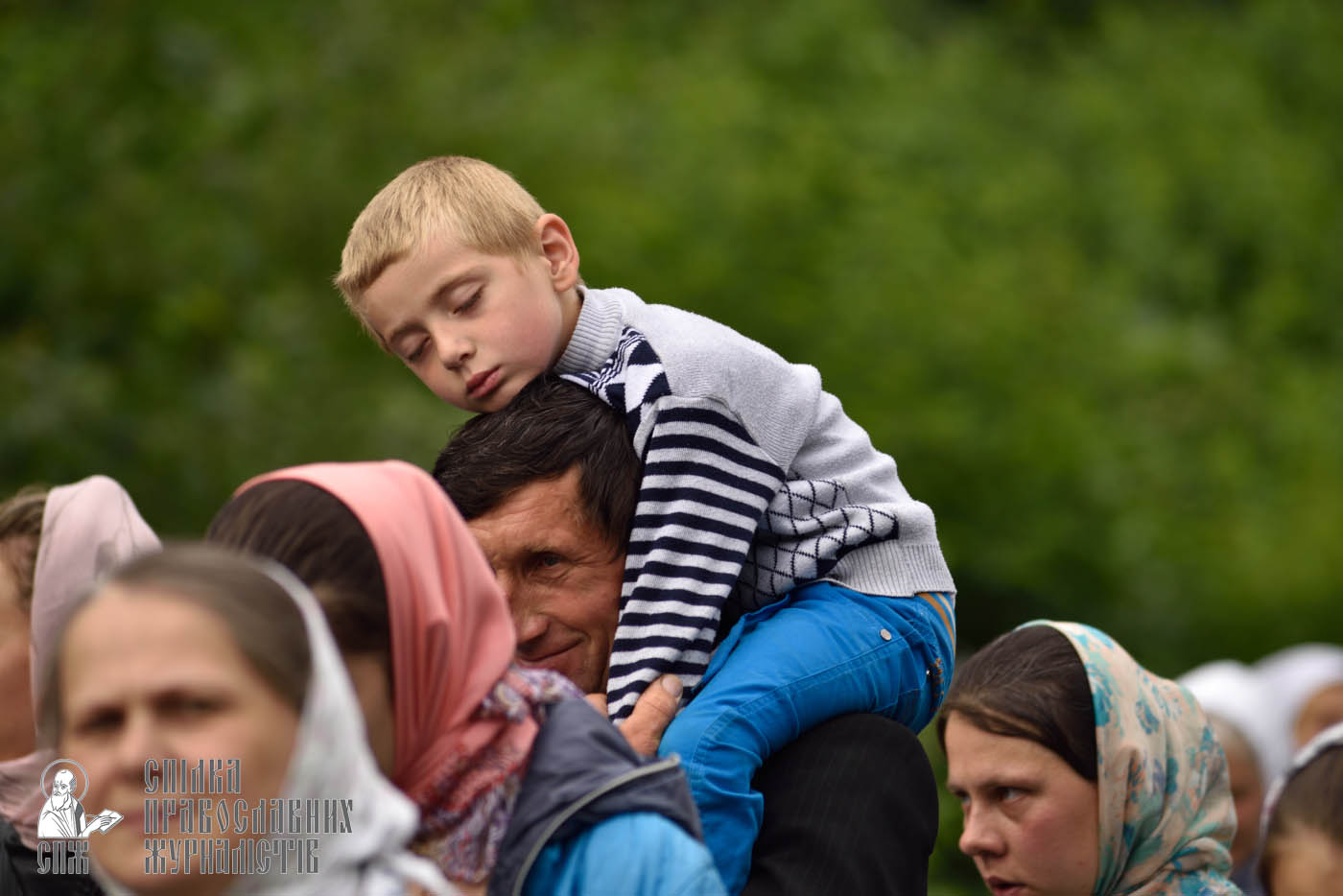 easter_procession_ukraine_pochaev_0338