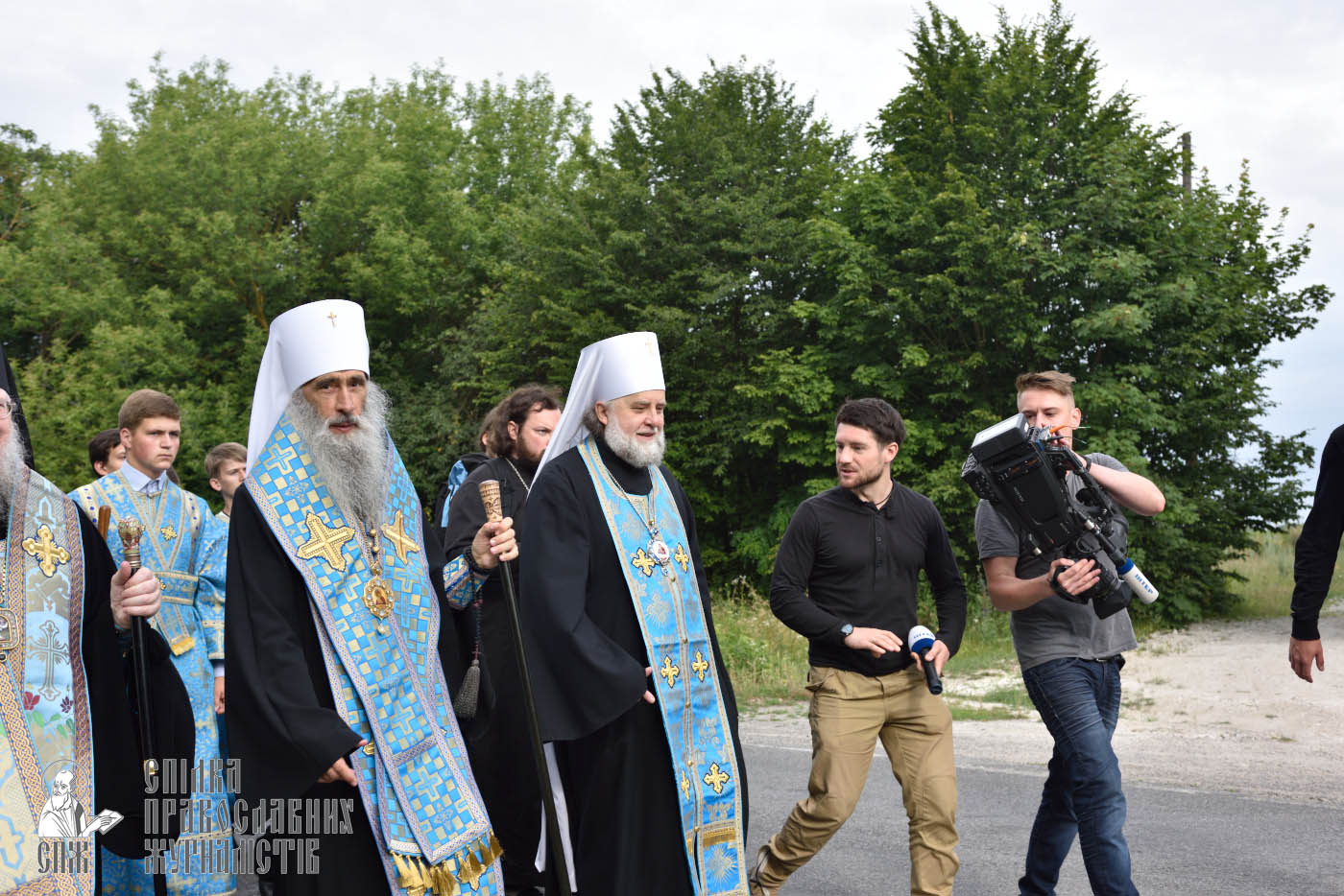 easter_procession_ukraine_pochaev_0366