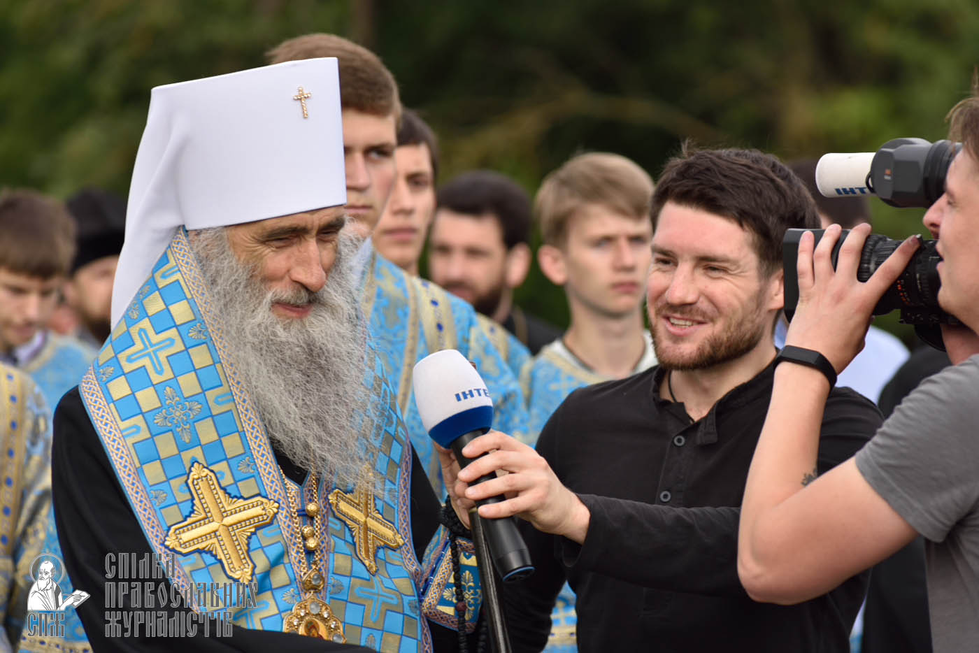 easter_procession_ukraine_pochaev_0374