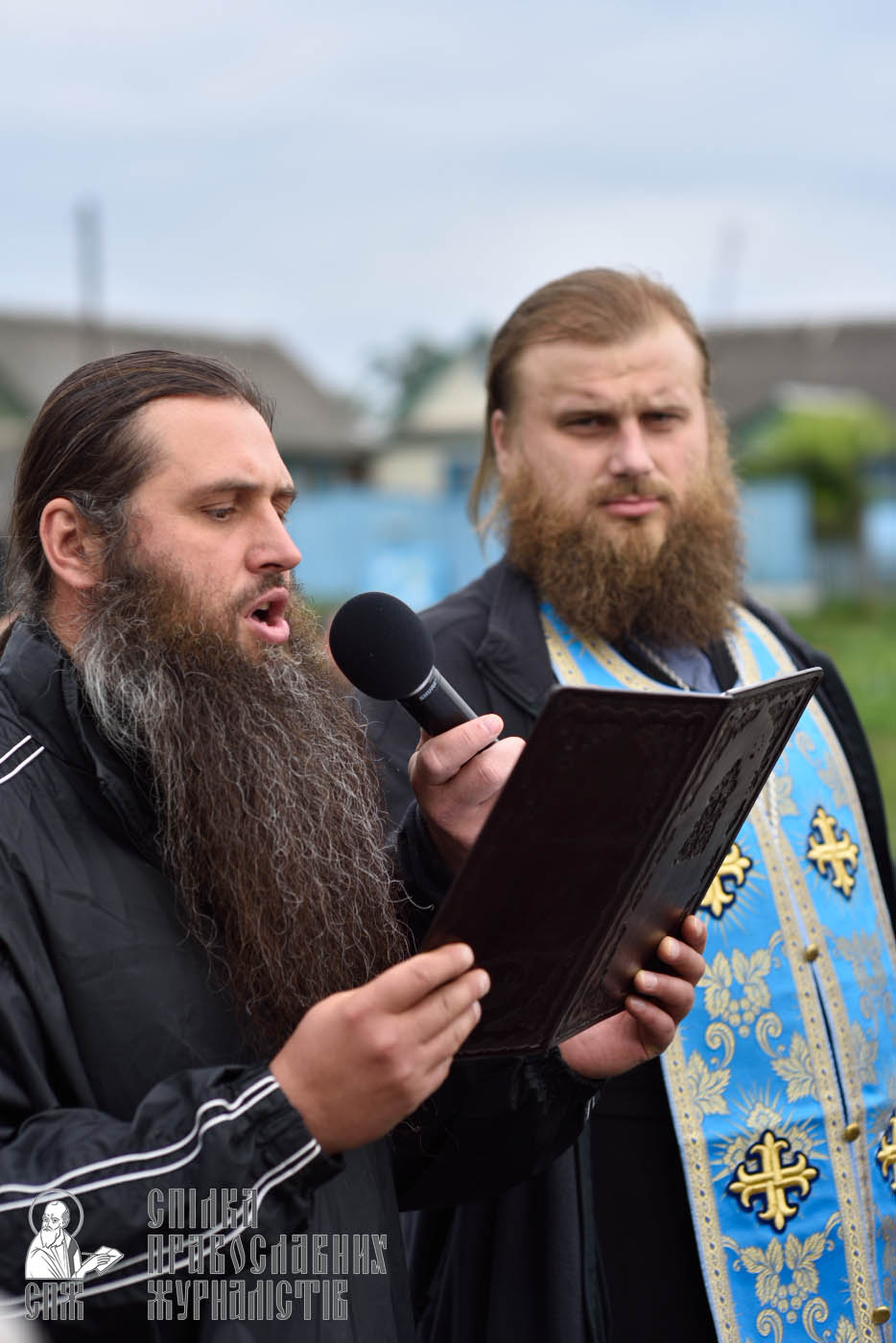 easter_procession_ukraine_pochaev_0386