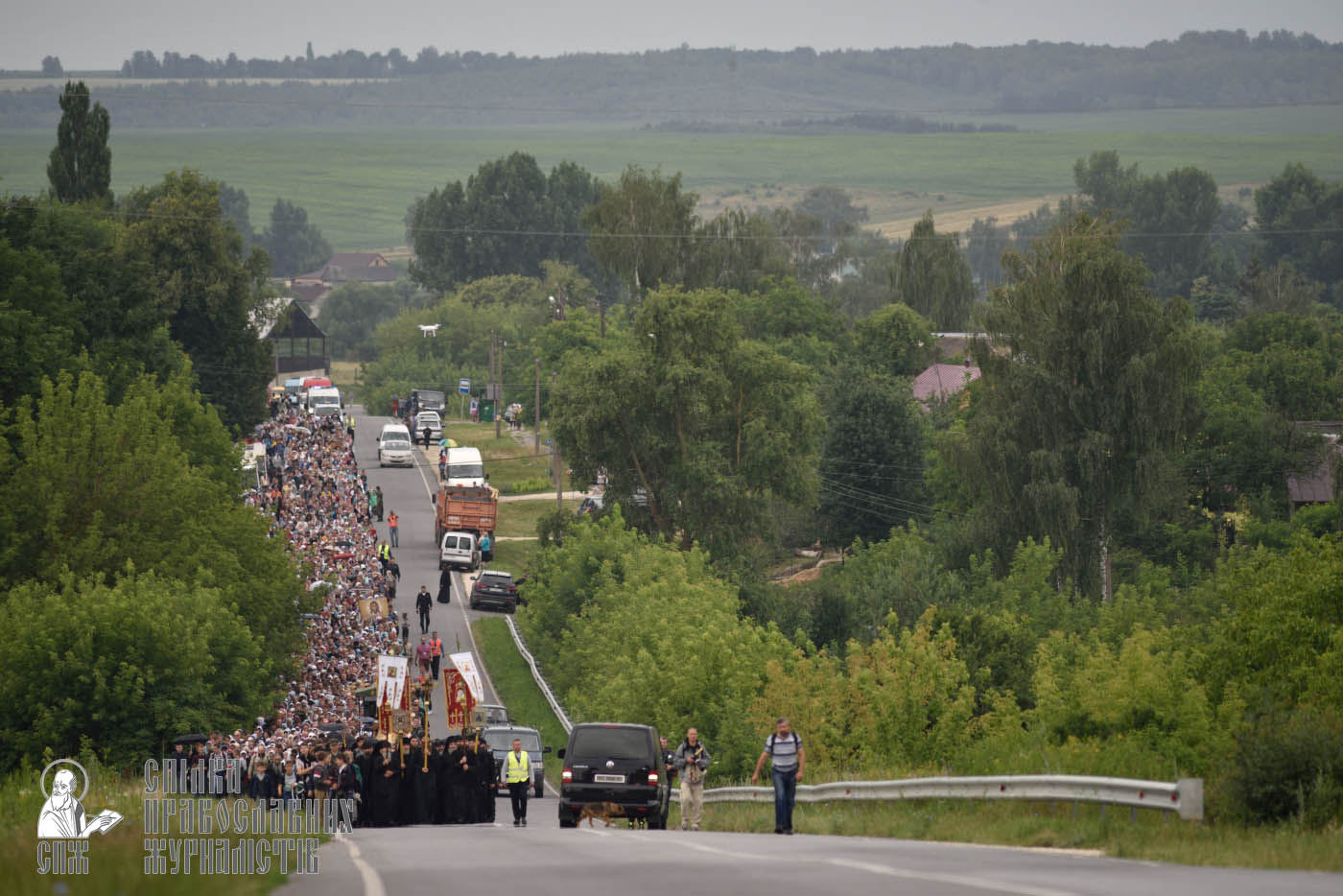 easter_procession_ukraine_pochaev_0394