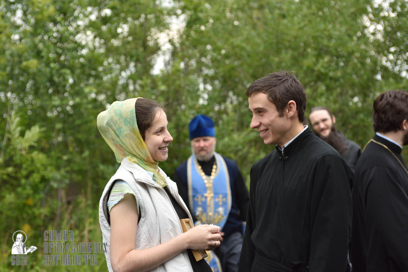easter_procession_ukraine_pochaev_0418