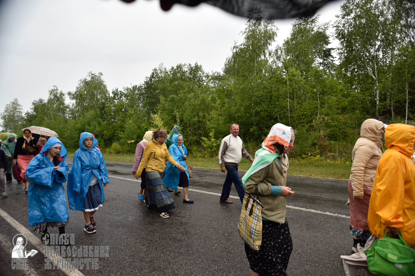 easter_procession_ukraine_pochaev_0435