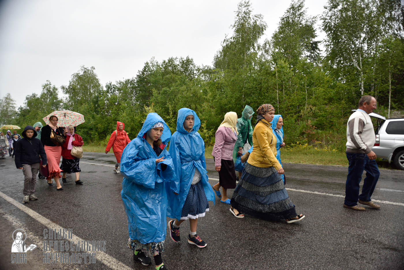 easter_procession_ukraine_pochaev_0436