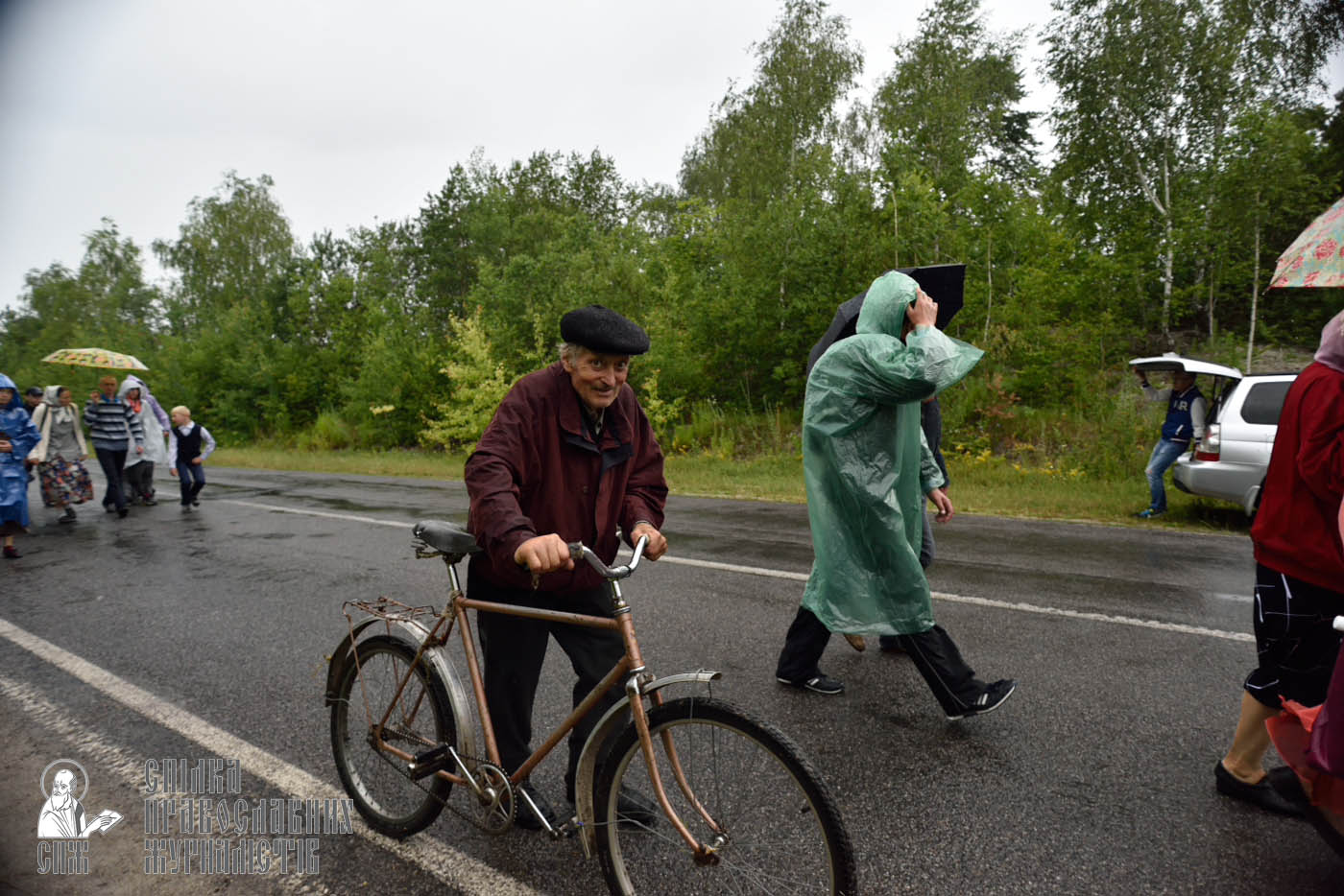 easter_procession_ukraine_pochaev_0437