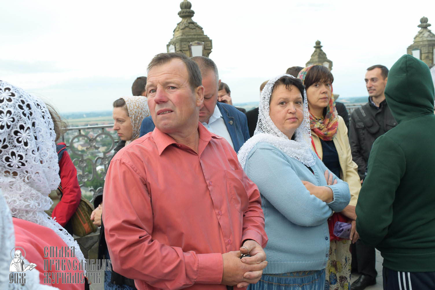 easter_procession_ukraine_pochaev_sr_0056