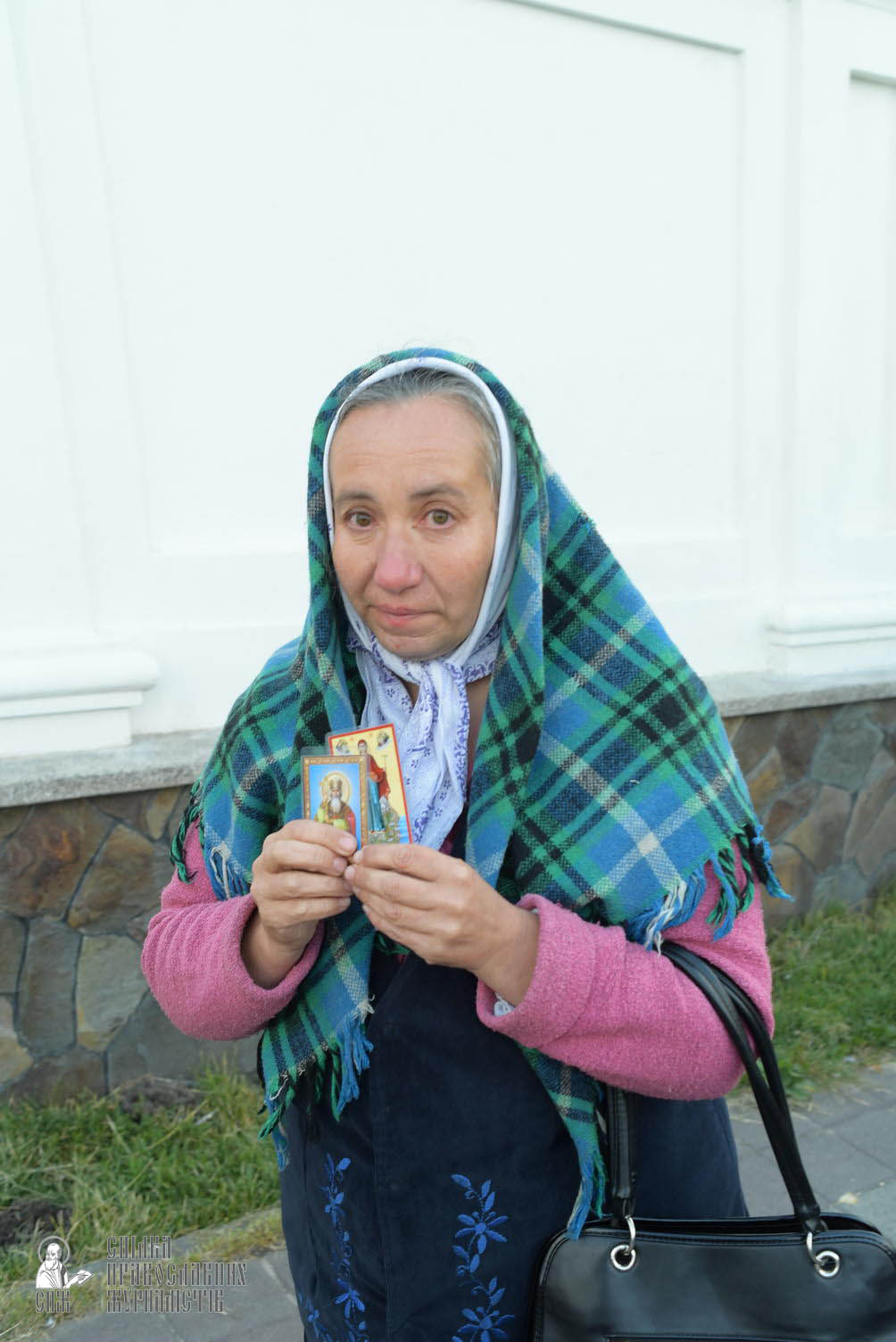 easter_procession_ukraine_pochaev_sr_0107