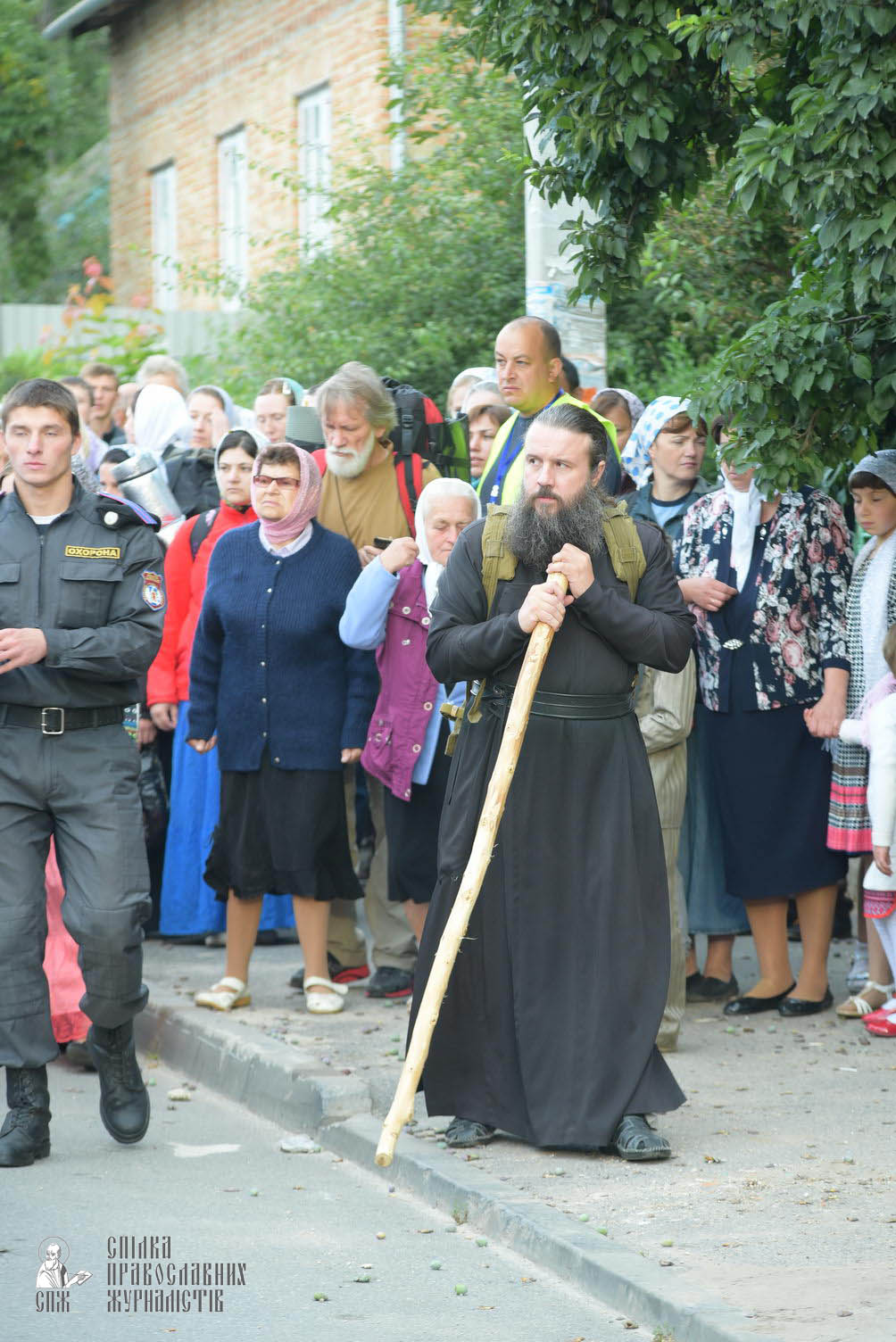 easter_procession_ukraine_pochaev_sr_0123