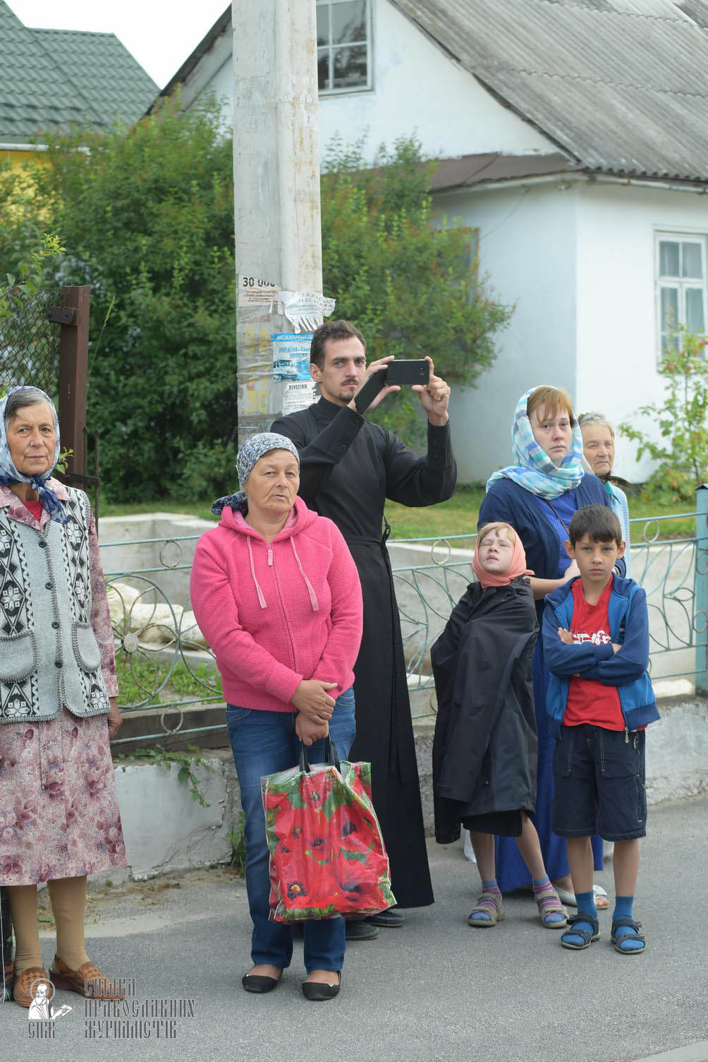 easter_procession_ukraine_pochaev_sr_0125