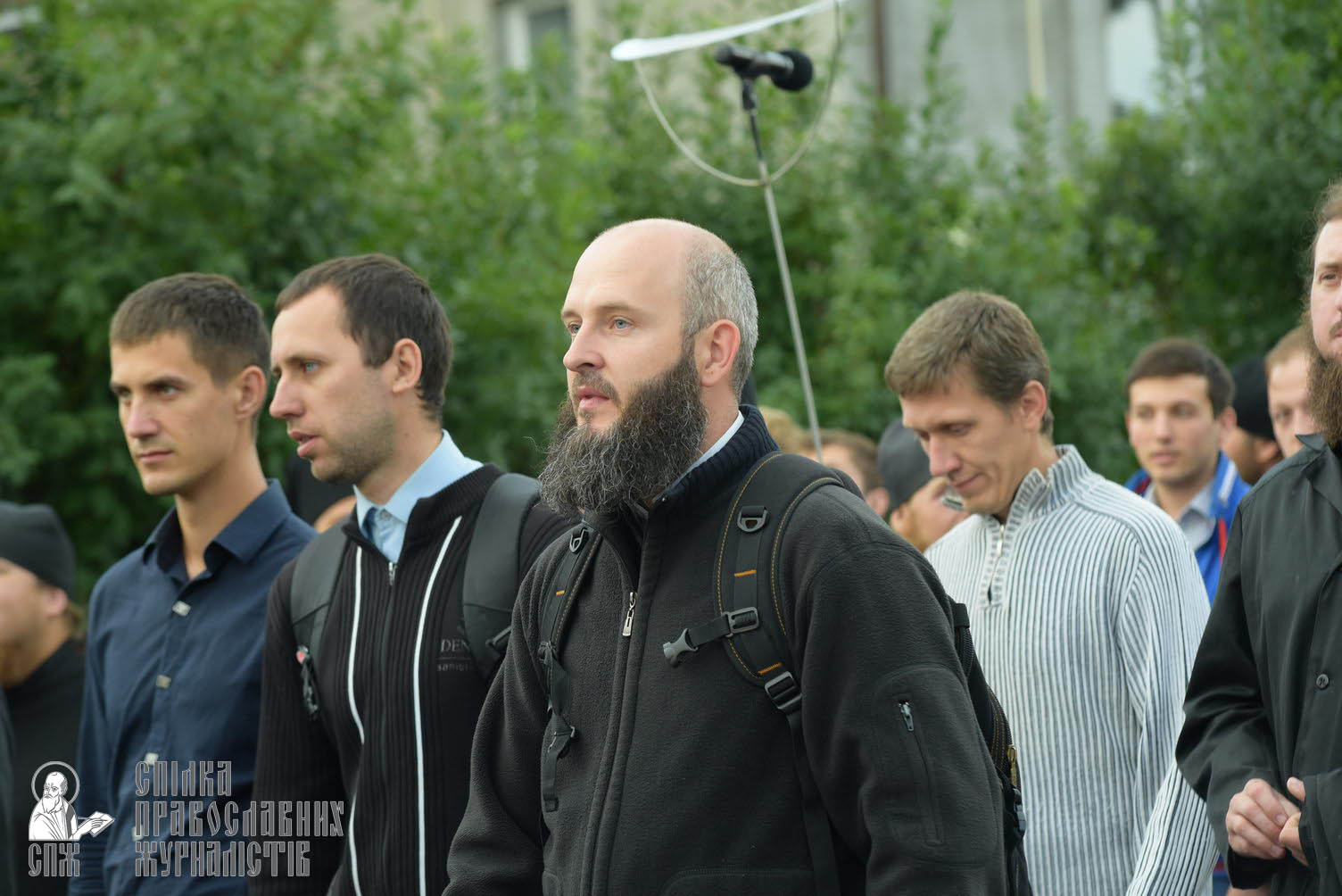 easter_procession_ukraine_pochaev_sr_0128