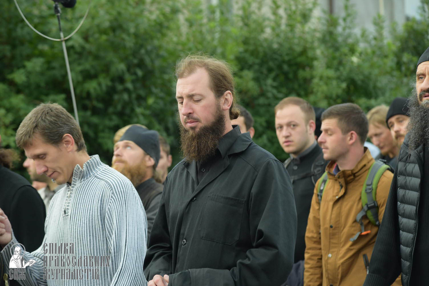 easter_procession_ukraine_pochaev_sr_0129