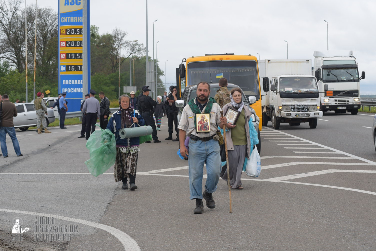 easter_procession_ukraine_sr_0730