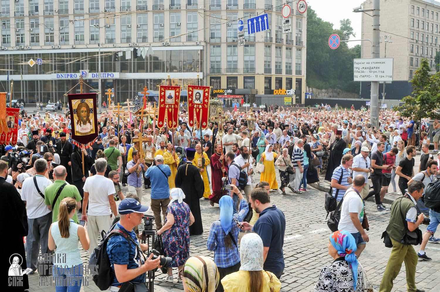 easter_procession_ukraine_an_0094