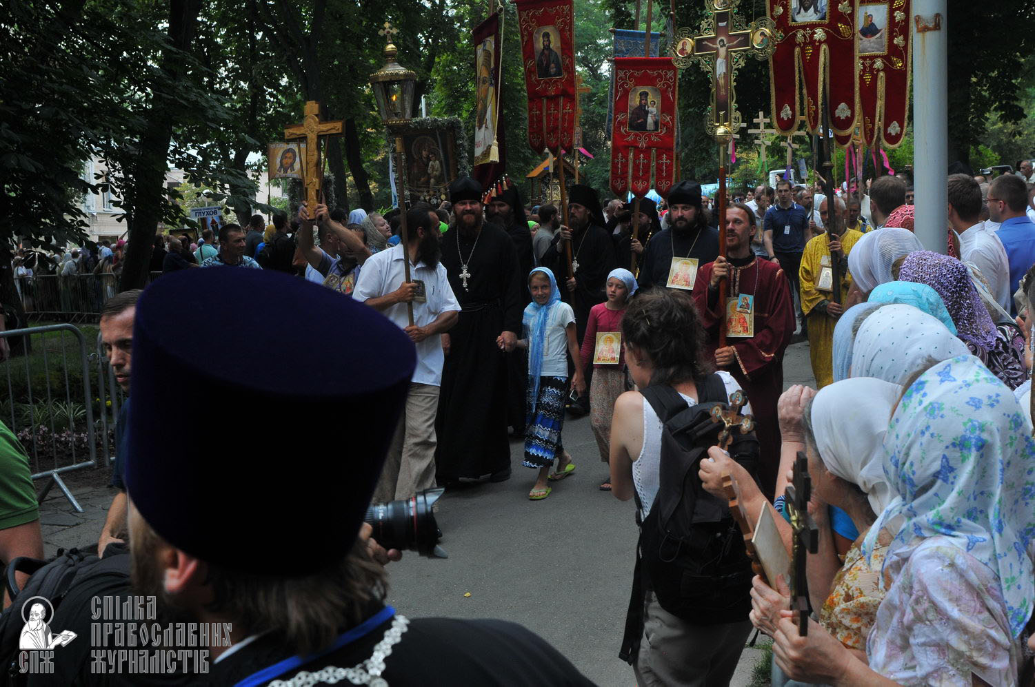 easter_procession_ukraine_an_0125