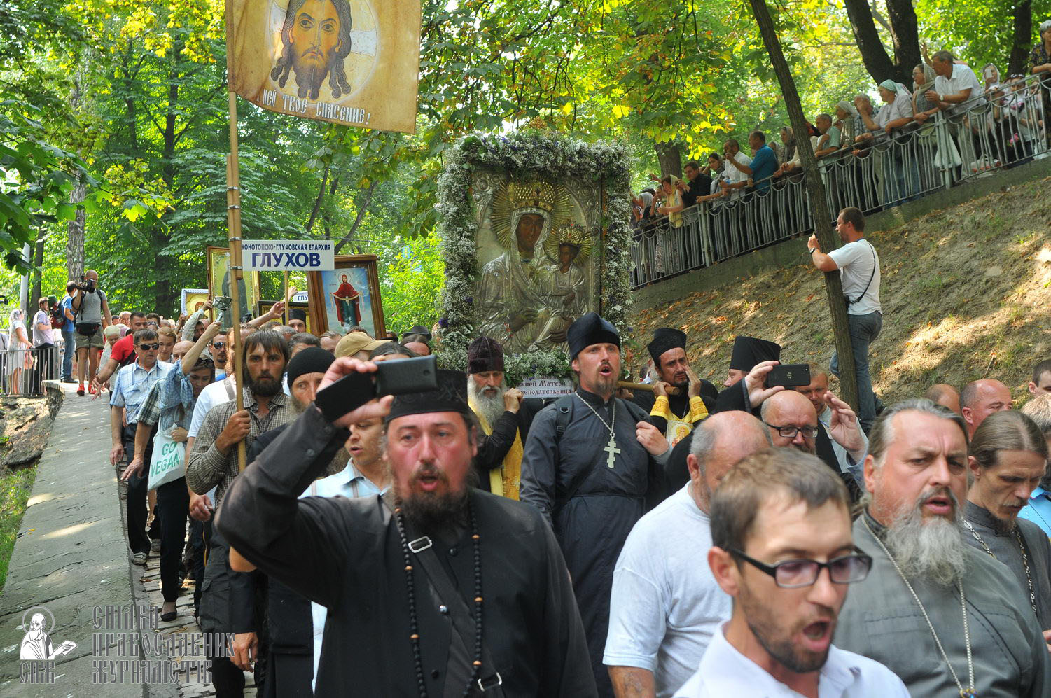 easter_procession_ukraine_an_0130