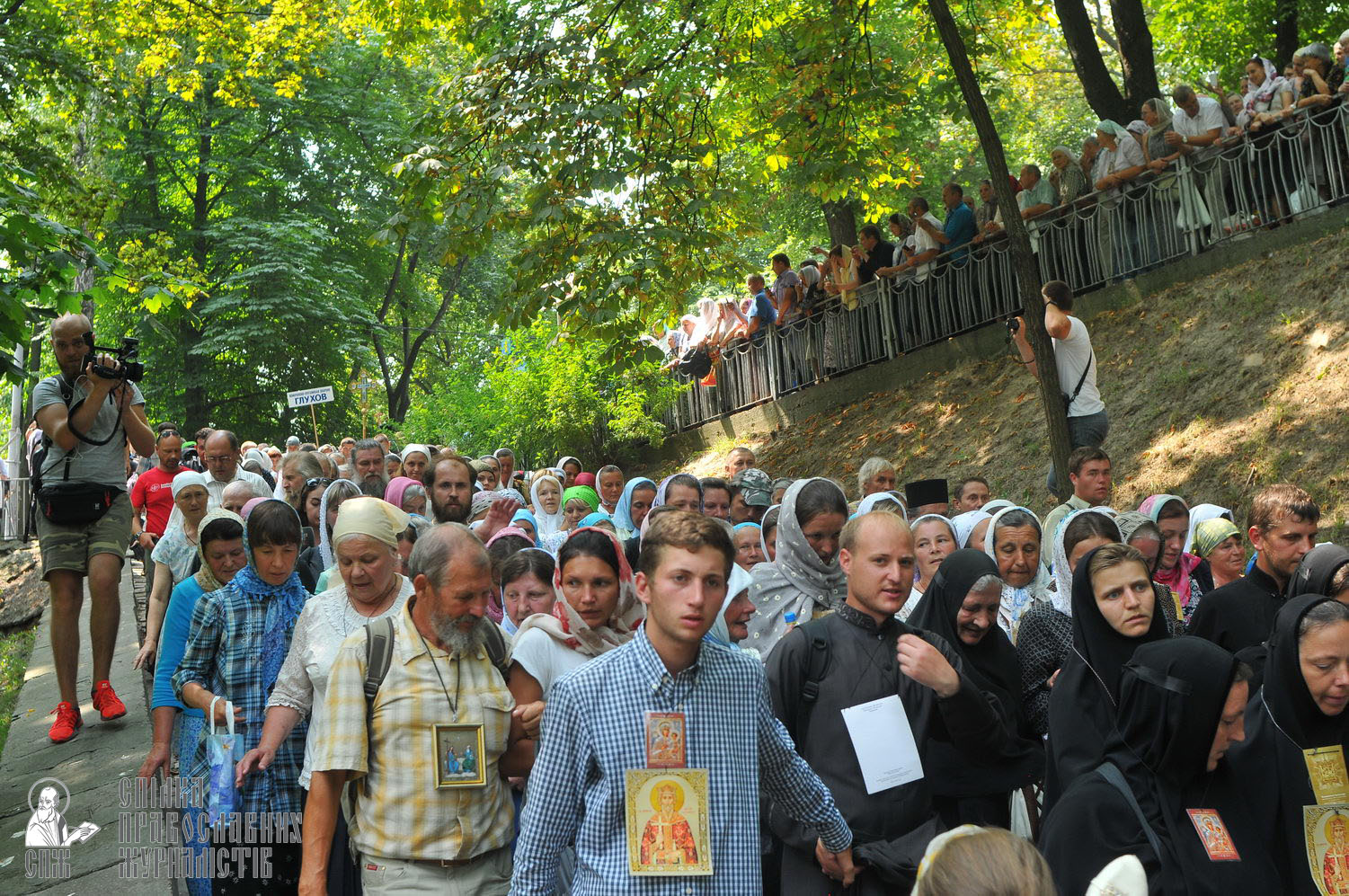 easter_procession_ukraine_an_0135
