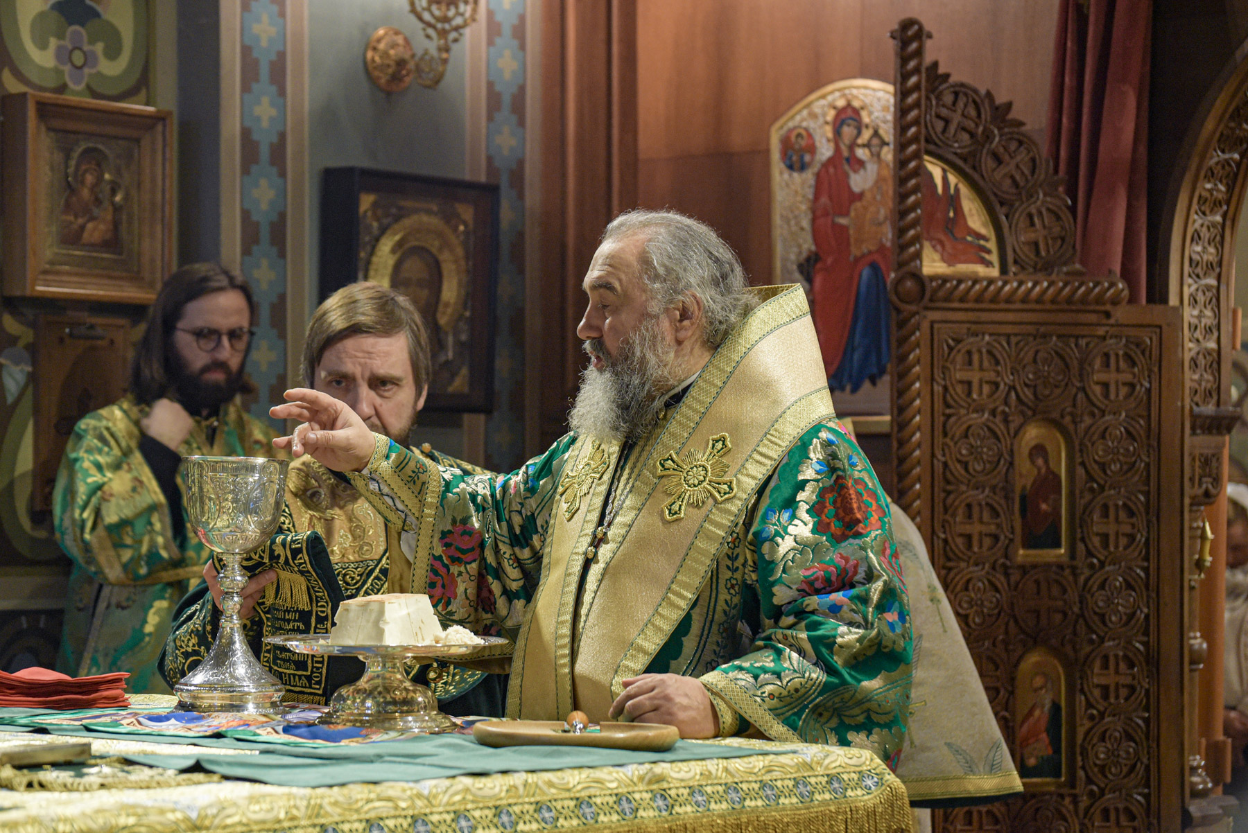 photos of orthodox christmas 0201 2