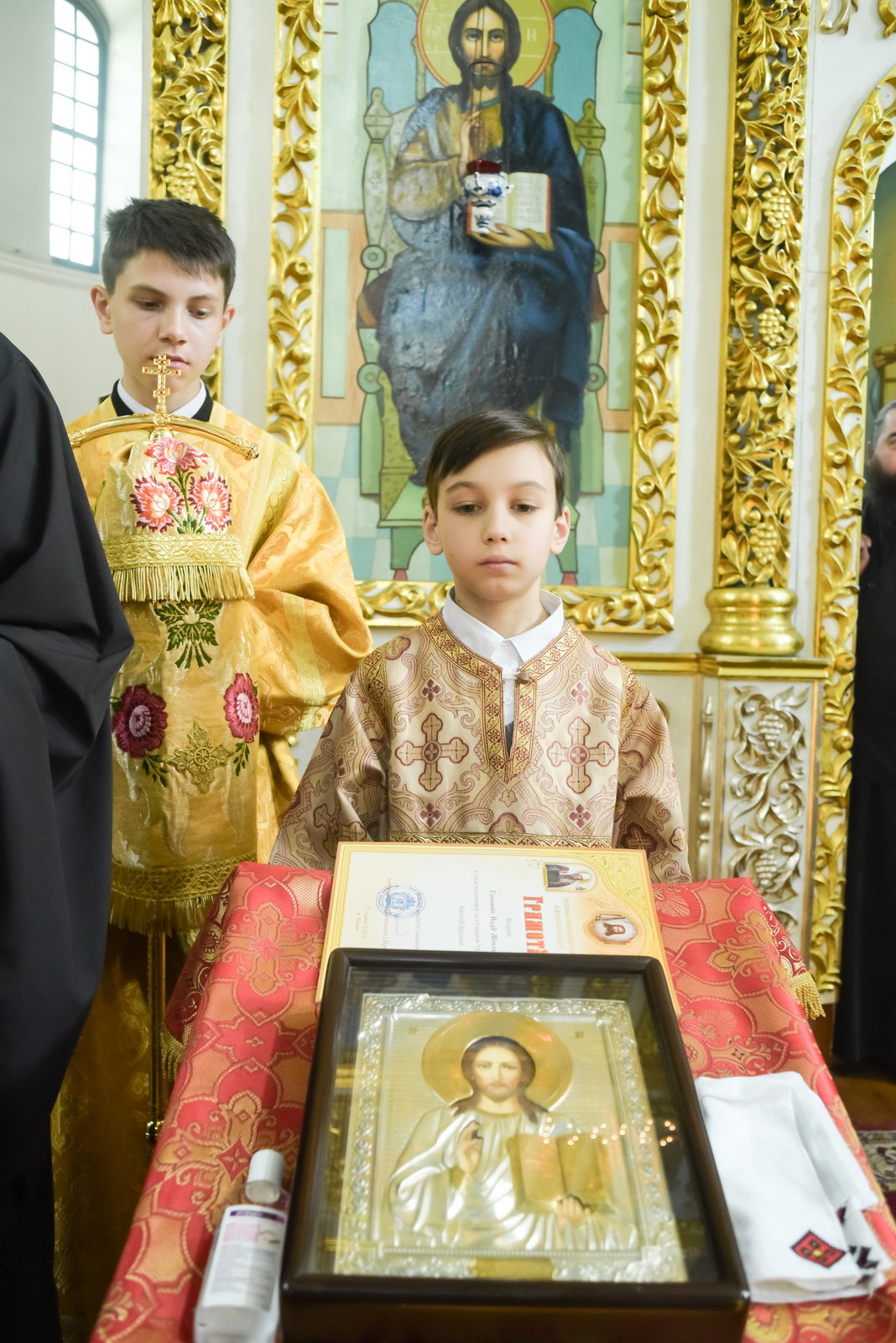 saint nicholas wonderworker 204